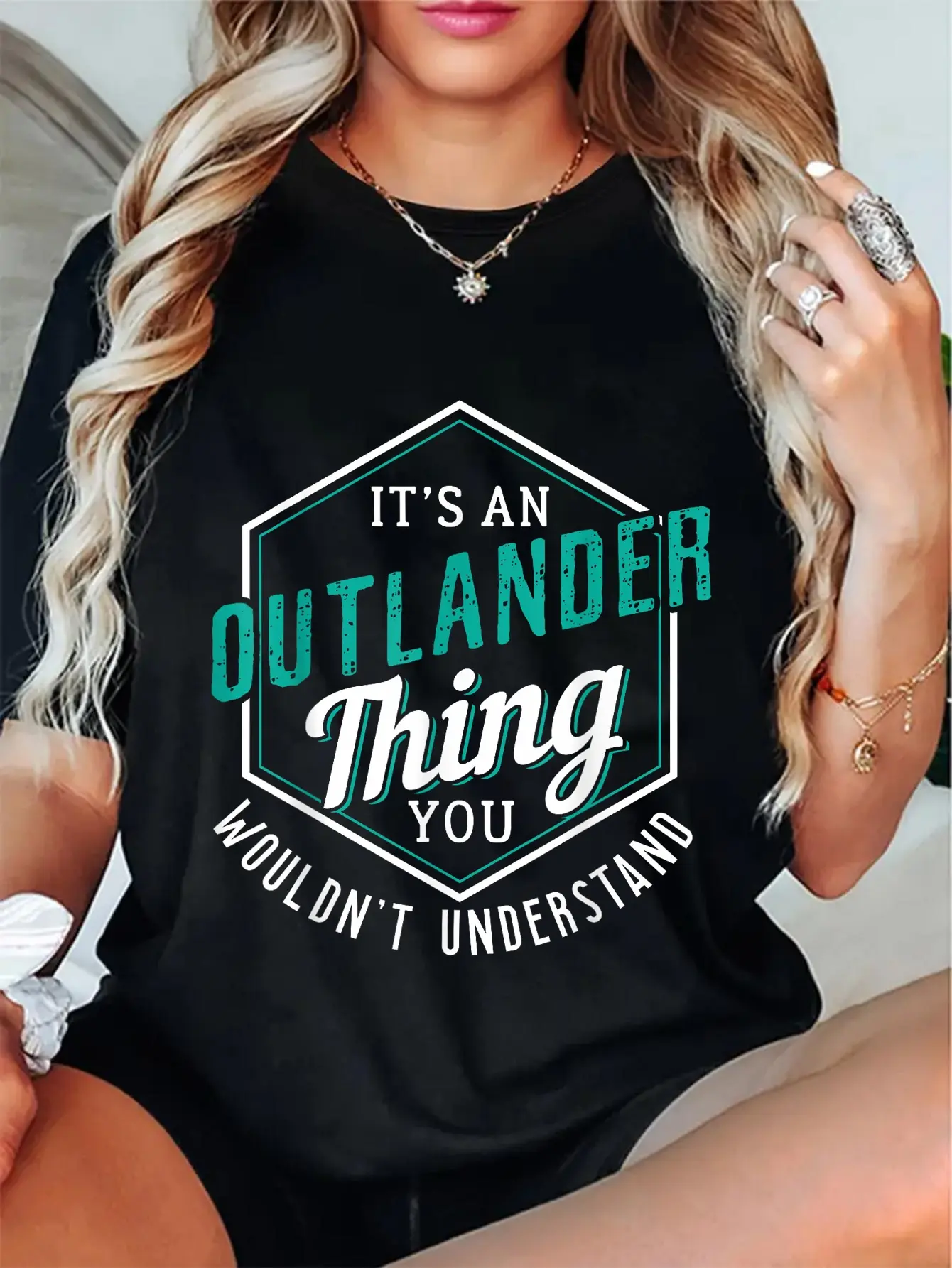 Unisex 'Outlander Thing' Graphic T-Shirt, 100% Cotton Casual Round Neck Top, Funny Slogan Streetwear for Everyday Wear, Tshirt, Vintage, Women, Distressed Look, Lady