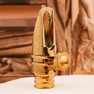 soprano Saxophone Metal Mouthpiece -Luxury Gold Engraved Brass Soprano Saxophone Mouthpiece, Professional Metal Mouthpiece with Ligature for Beginner & Pro Players, Easy Blowing Clear Tone