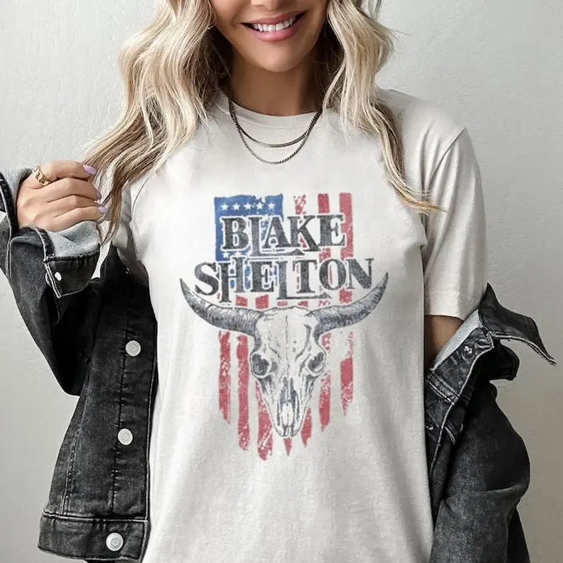 Blake Shelton Country Music Friends & Heroes Tour T-Shirt