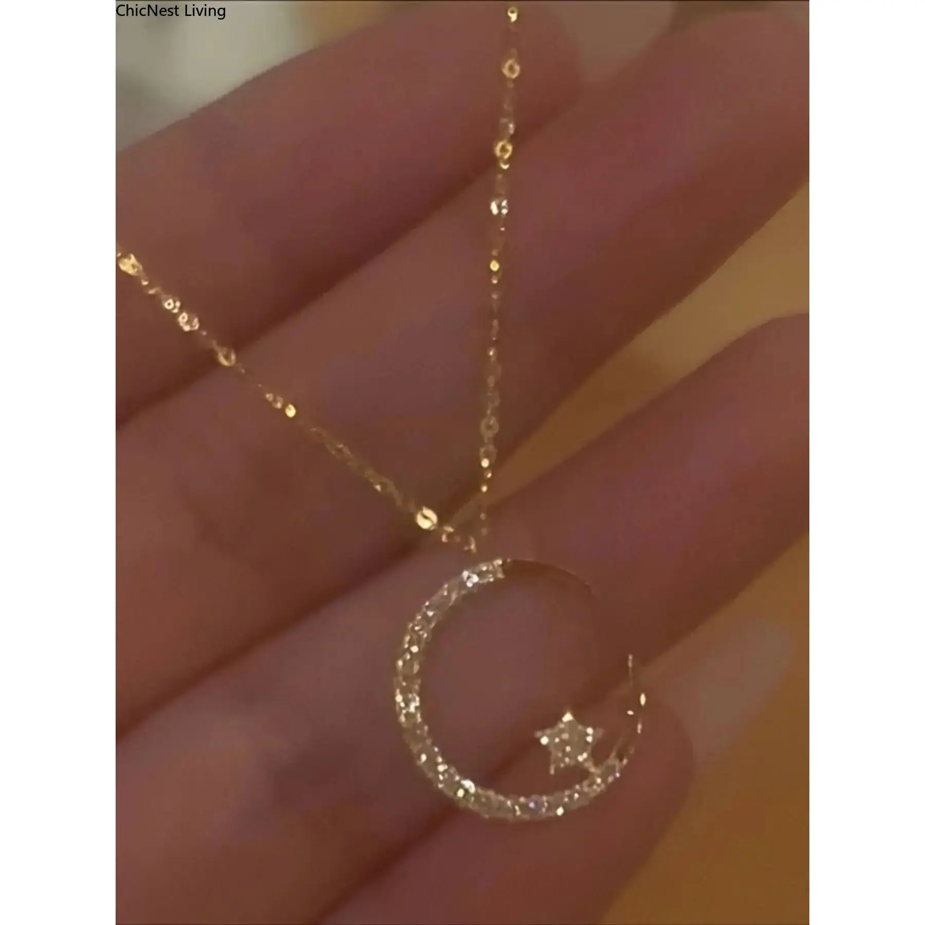 Women's Lightweight Copper Pendant Necklace with Elegant Cubic Zirconia Moon & Star, Sparkling CZ Star Shine Jewelry, All-Seasons Simple Daily Wear Accessory for Commute, Cubic Zirconia Necklaces, Sparkling Cz Necklace