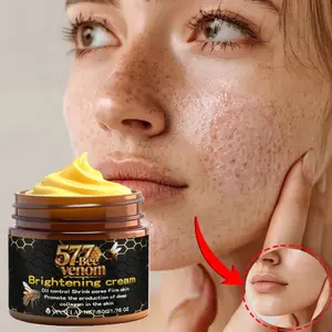577 Bee Venom Pore Care Moisturizing Facial Cream 50g, Tightens and Minimizes Pores, Collagen and Hyaluronic Acid, Suitable for All Skin Types, Perfect Gift