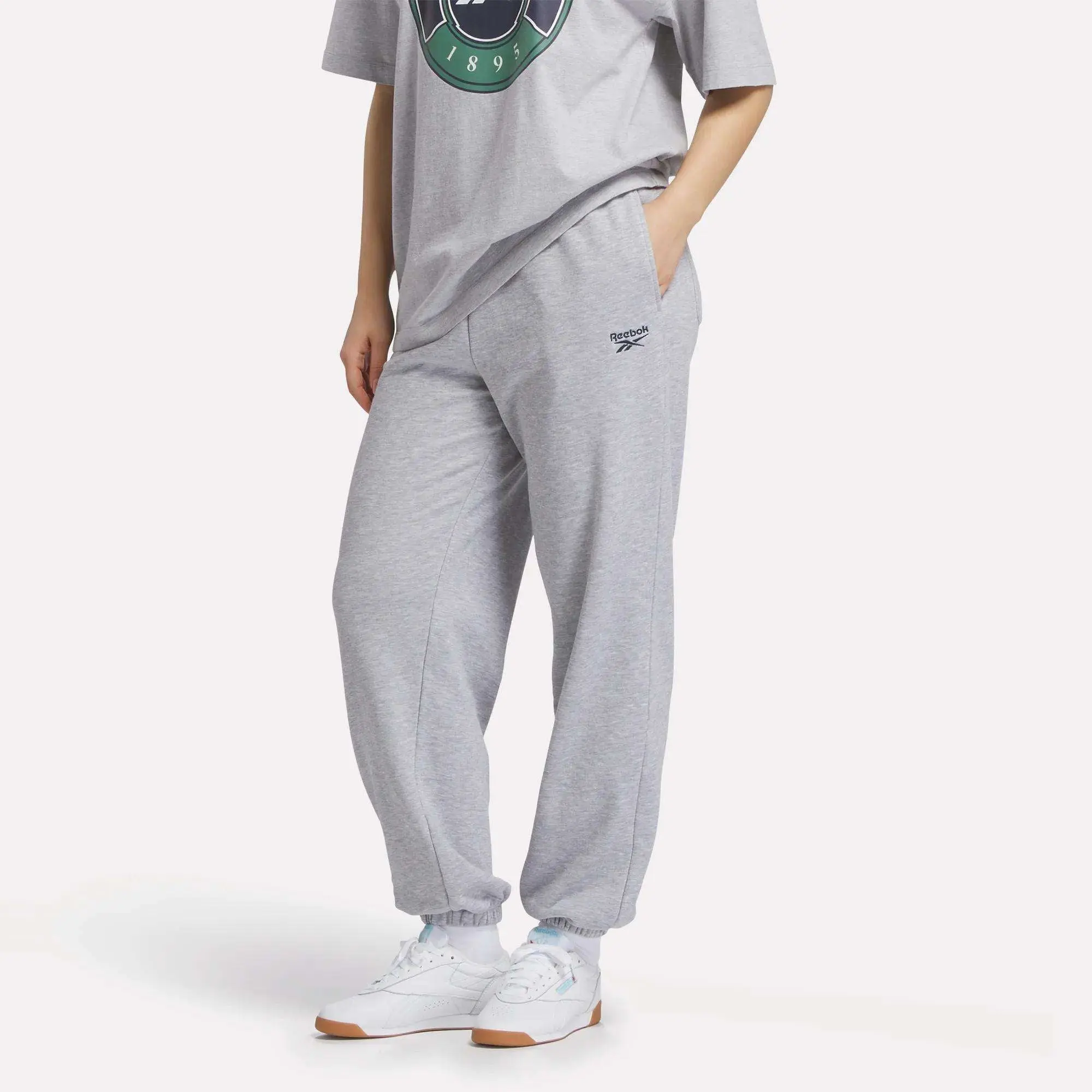 Women's Lawn Club Jogger Pants