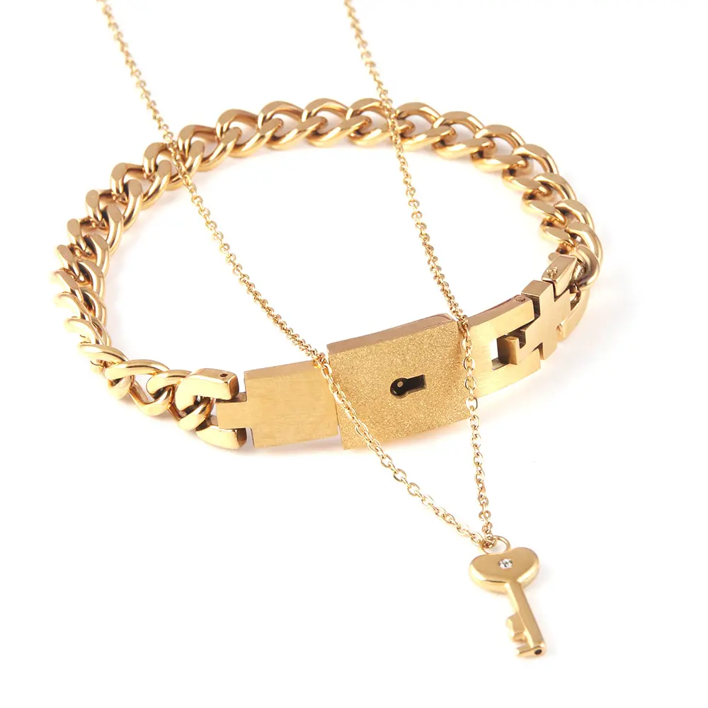 B197 Gold Bracelet