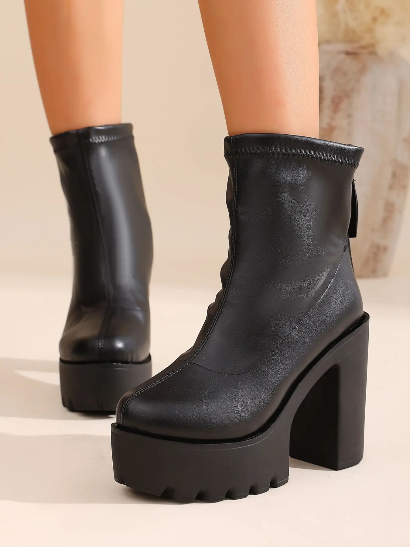 Women's Brown Leather Platform Ankle Boots with Rear Zipper, Chunky High Heel, Round Toe, Casual Comfortable Walking Shoes, Versatile Footwear for Daily Commuting & Leisure, Female All - match Trendy Boots for Fall & Winter