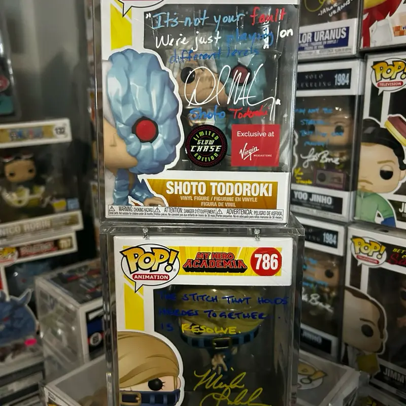 MHA AUTOGRAPH FUNKO POP BUNDLE MHA AUTOGRAPH FUNKO POP BUNDLE