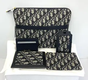 Pre-owned Dior leather Clutches & Wristlets five in one cluch