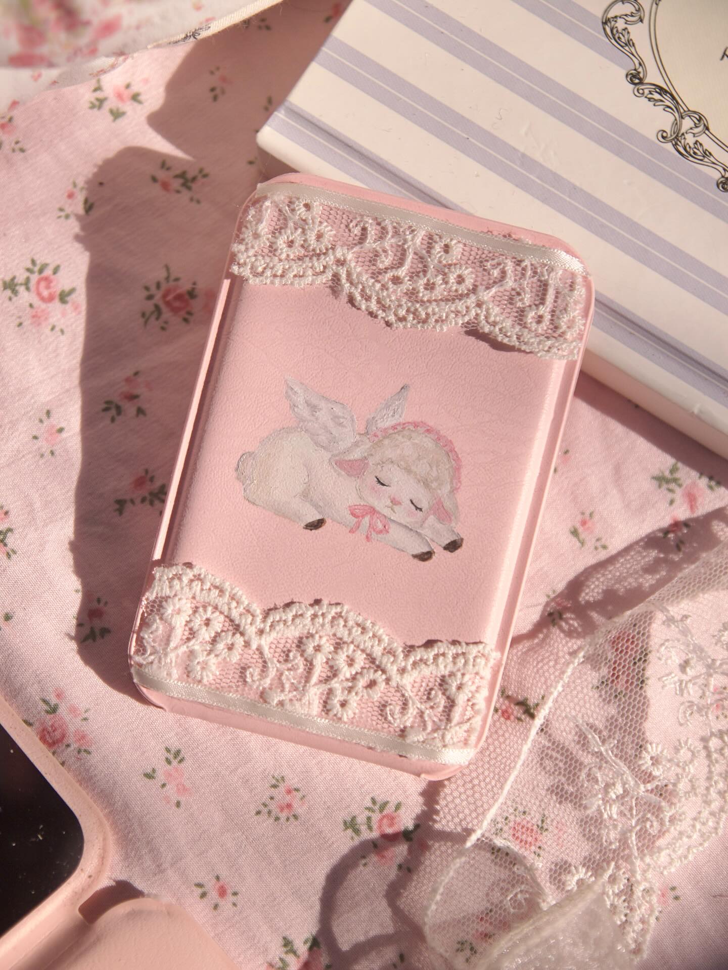 Handmade Drawing Mirror Portable Accessories  Cute Aesthetic Vanity Mirror Gift Compact Mirror
