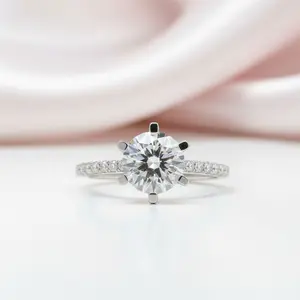 18K White Gold Round Cut 1ct Diamond Option Engagement Ring