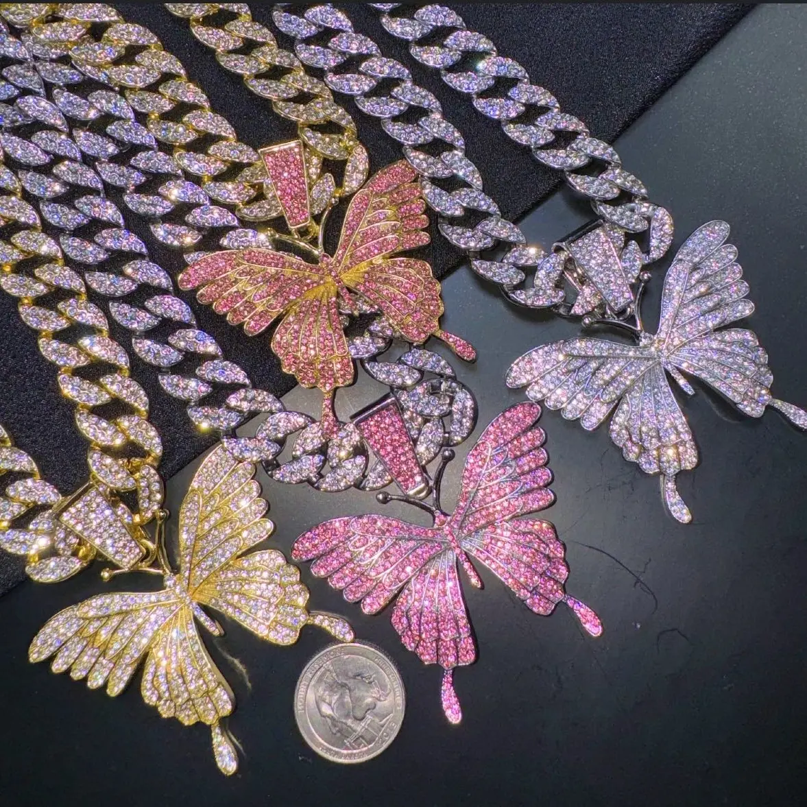 Iced Out Gold Plated Hip Hop Butterfly pendant, Miami Cuban Necklace Jewelry Chain Luxury