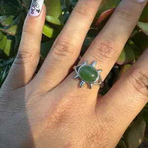 Eye Shape Green Aventurine Adjustable Ring with Unique Design and Elegant Finish