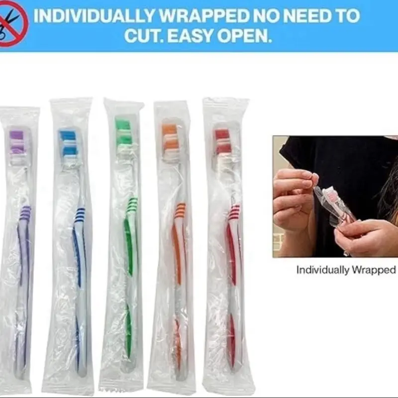 Cepillos dentales / empacados individuales / con protector plastico / 100 unidades / diferentes colores