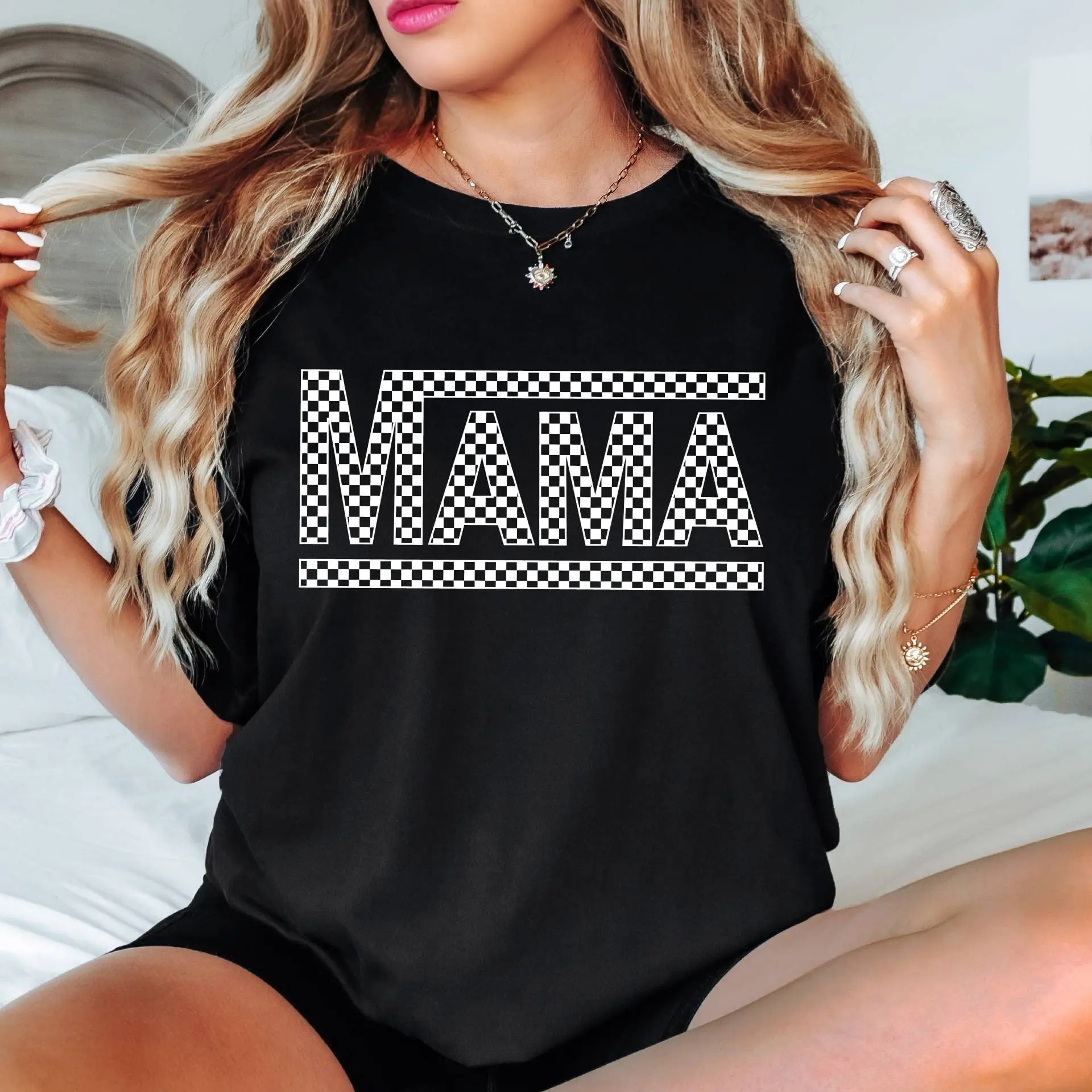 Cotton Short Sleeve  T-Shirt Checkered Mama Tee - Mother’s Day T-Shirt with Checkered Pattern and Classic Round Design, Perfect Gift for Mom