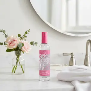 PINK ® GLOSSER