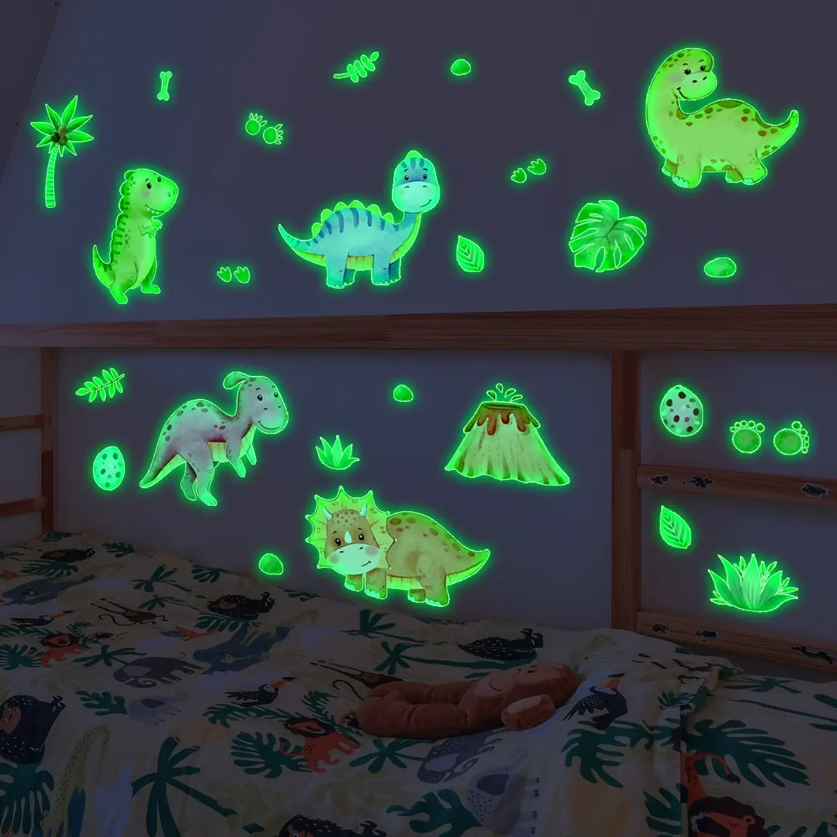 Set of 3 Hand-Drawn Dinosaur Volcano Glow Wall Stickers, Decorative Decal, 20x30cm, Glow In The Dark, Night-Light Decor for Living Room & Bedroom Walls, Luminous Wall Sticker, Home Decor, Decoration Items