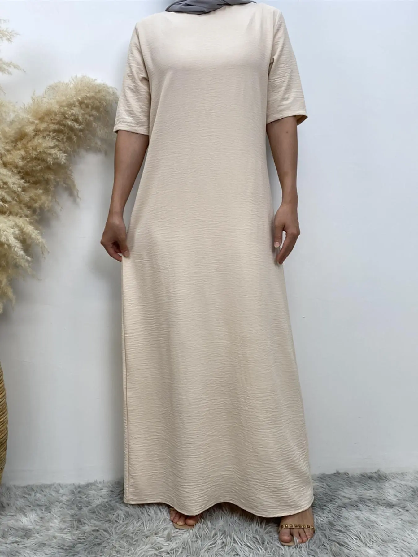 Women's Solid Color Half Sleeve Dress, Casual Basic Fit Round Neck Long Dress for Summer, Ladies Clothes for Daily Wear, Womenswear
