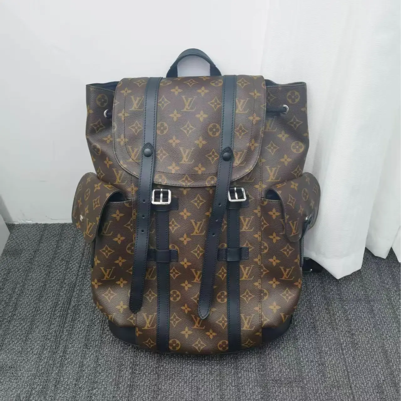 Pre-owned Louis Vuitton Leather Shoulder Bags CHRISTOPHER Medium Brown Coated Canvas Monogram Backpack Silver