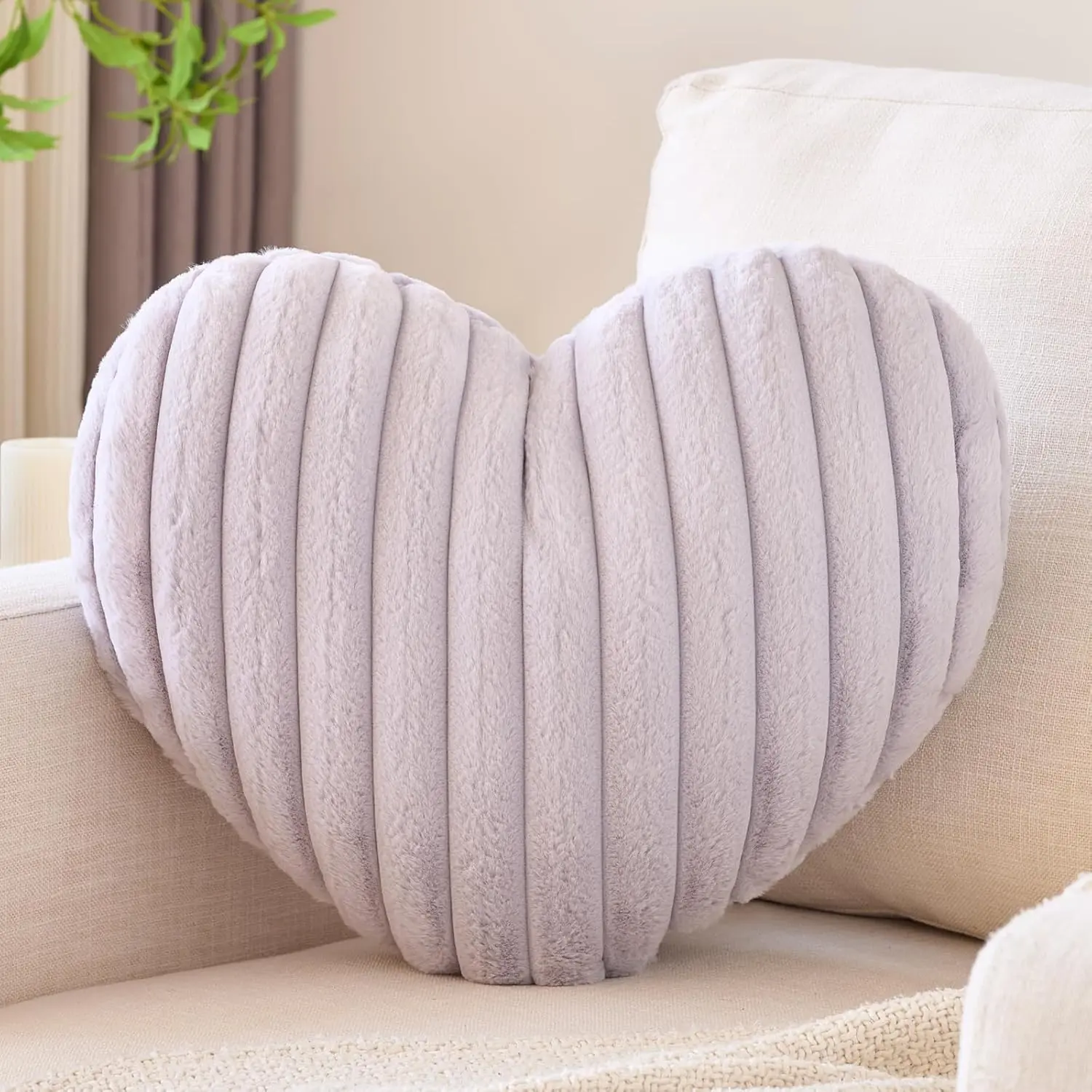 Heart Pillow, Heart Shaped Pillow with Soft Plush for Couch Bed, Decorative Throw Pillows for Bedroom Livingroom, Cozy Heart Pillows  Decor Pillow Cushion (Grey, Mini 12.9" x 9.8")