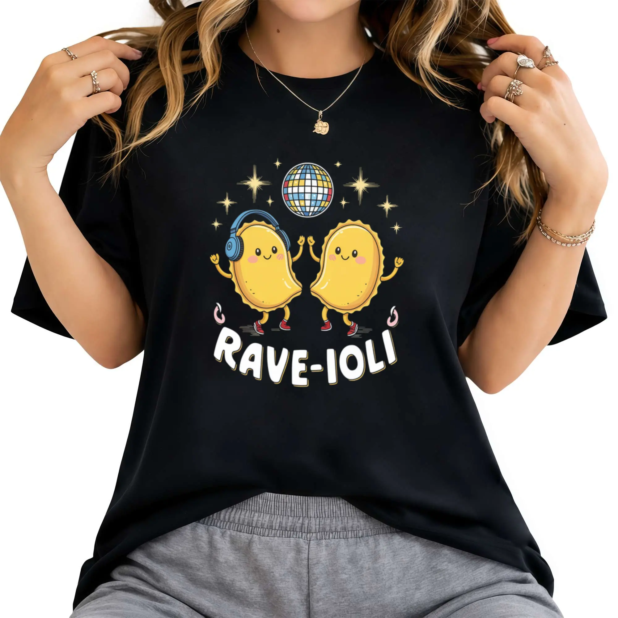 Women's Black Dancing Ravioli Rave Party T-Shirt - Cute Pasta Characters with Headphones & Disco Ball Print, Short Sleeve Crew Neck Casual Top for Summer, Spring & Themed Events (Machine Washable), Summer Fashion,  Festival Goers, Women