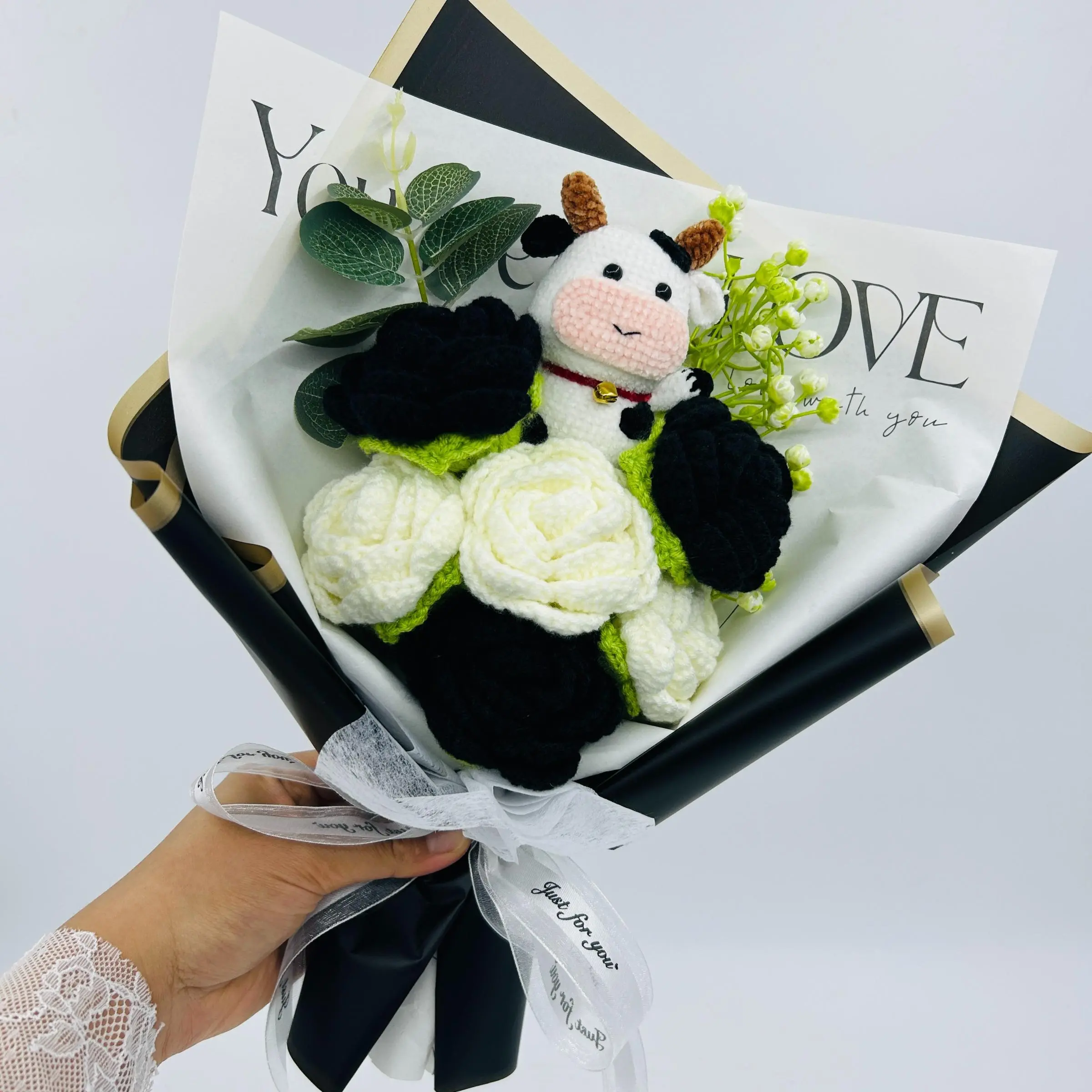 Crochet Cow Plush Flower Bouquet, Handmade Knitting Rose Bouquet, Fake Flower Bouquet, Birthday Gift, Home Decor, Party Decor