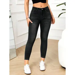 Petite women’s high-waisted skinny jeans with an elastic waistband and pockets; a casual slim-fit pair, suitable for all seasons; elegant everyday wear. GARMENTARY