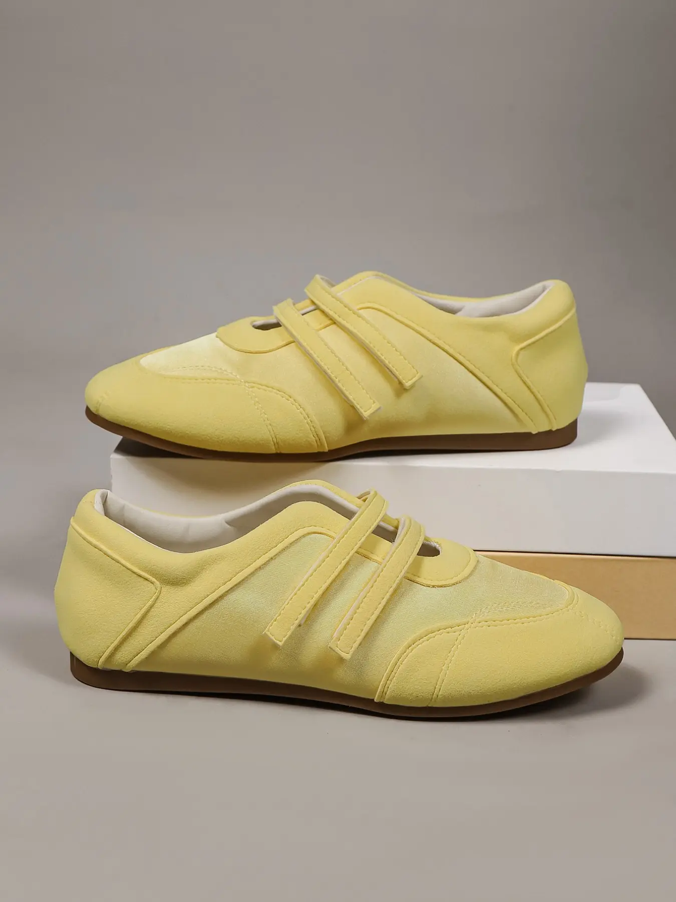 Women's Satin Ballet Flats, Yellow, Velcro Design Retro Casual Commuter Walking Shoes, Office Commuting Shoes, Soft Comfortable Textile Upper, Rubber Sole, All Seasons, Vintage Style Shoes, Summer Flats