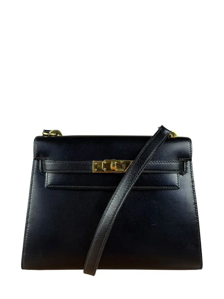Pre-owned box calf Mini Bags Hermes Black Mini Kelly 20 1991