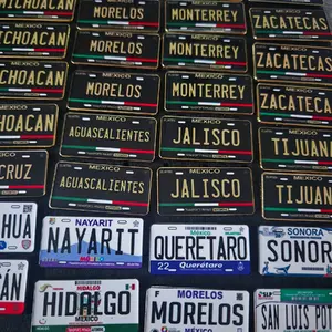 pin de metal mini placas de estados de mexico