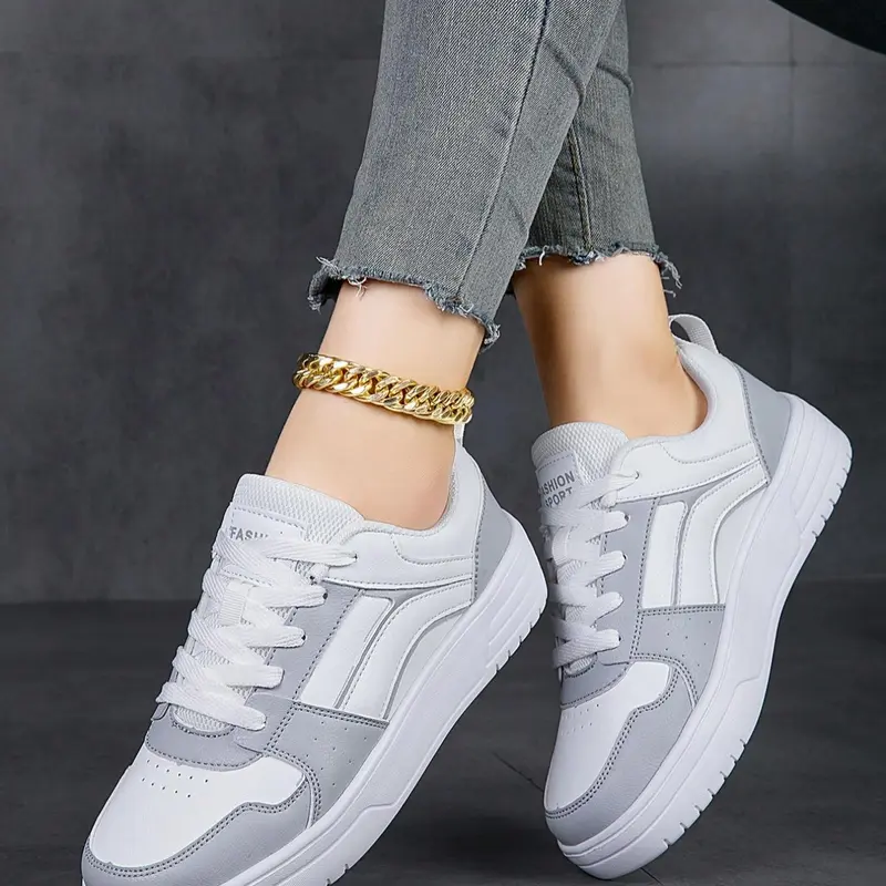 Women's Fashion Colorblock Patched Lace Up Skate Shoes, Casual Breathable Comfortable Sports Shoes, Female All-match Shoes for Daily Wear, Casual Walking Sneakers, Casual Flat Sneakers, Footwear Sneakers