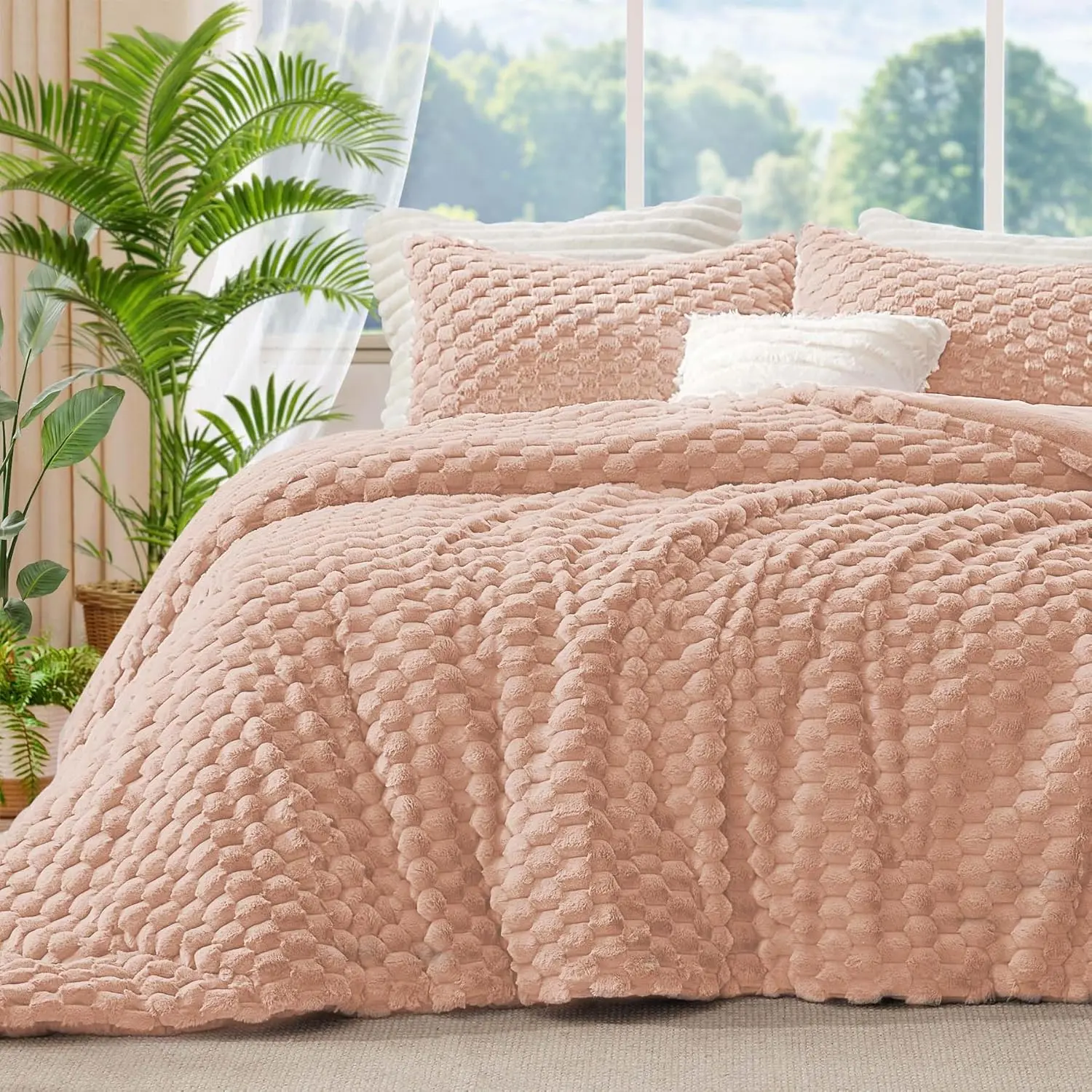 Fluffy King Size Comforter - Coral Pink Comforter for King Size, Warm for Winter, Fuzzy 3 (1 Comforter, 2 Pillowcases)