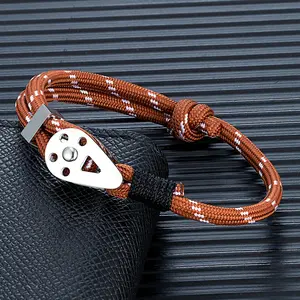 Stainless Steel Carabiner Bracelet Adjustable Rope Bracelets for Men Outdoor Rock Climbing Emergency Paracord Jewelry