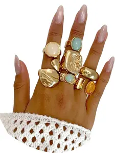 Chunky Gold Square Knuckle Finger Ring Set for Women,Vintage Colored Rhinestone Statement Finger Rings,Personalized Trendy Jewelry Accessories Gifts