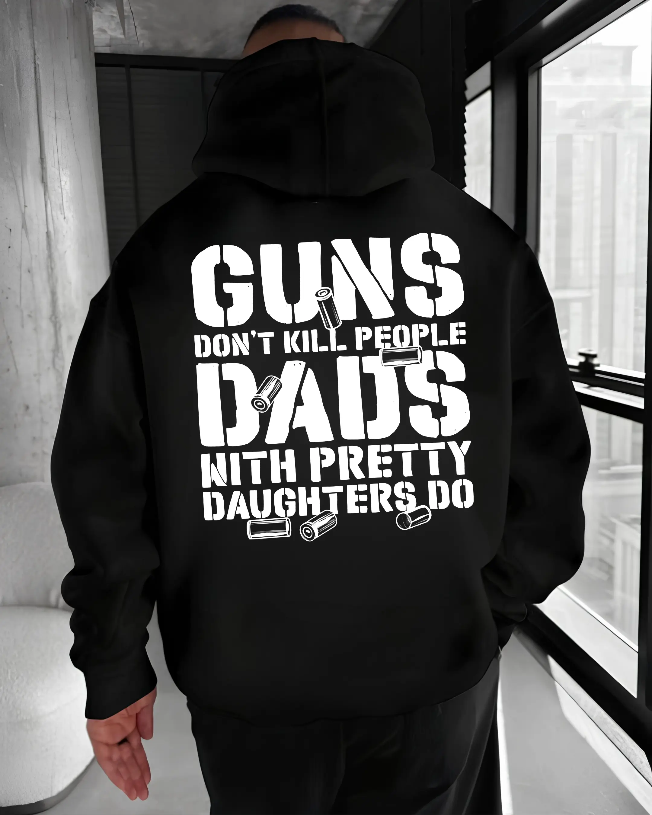 Guns Don’t Kill People, Dads With Pretty Daughters Do Hoodie – Protective Dad Humor T Shirt for Men – Funny Father Graphic Sweatshirt