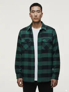 Green Buffalo Plaid Flannel Shirt – Casual Unisex Button Up Streetwear Overshirt