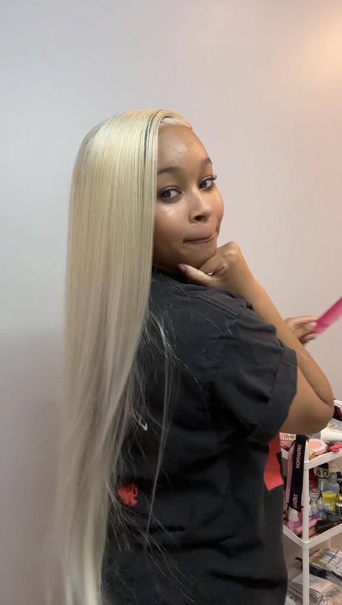 Item: HD 13X6 Lace Front Wig, 30 inches 