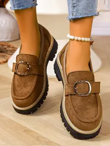 Vintage Women's Velvet Thick Sole Loafers, Metal Buckle Decor, Casual All-Season Footwear, One-Piece Slip-On Shoes, Affordable Loafers