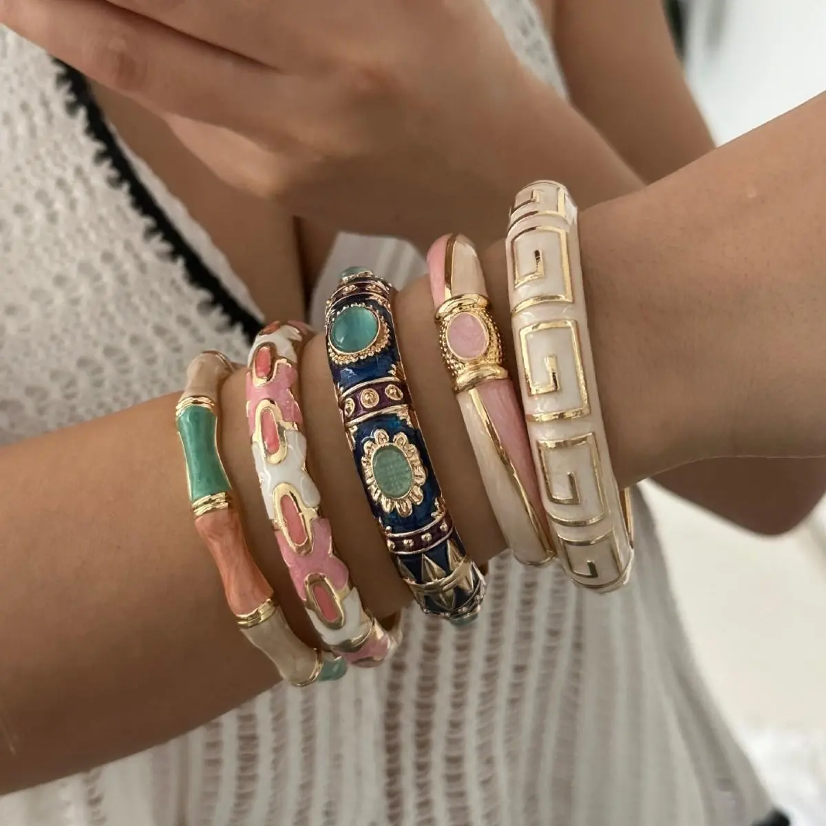 KMVEXO Temperament Enamel Chinese Cloisonne Bracelet Fashion National Style Metal Bangle Vintage Ethnic Women's Bracelet Jewelry