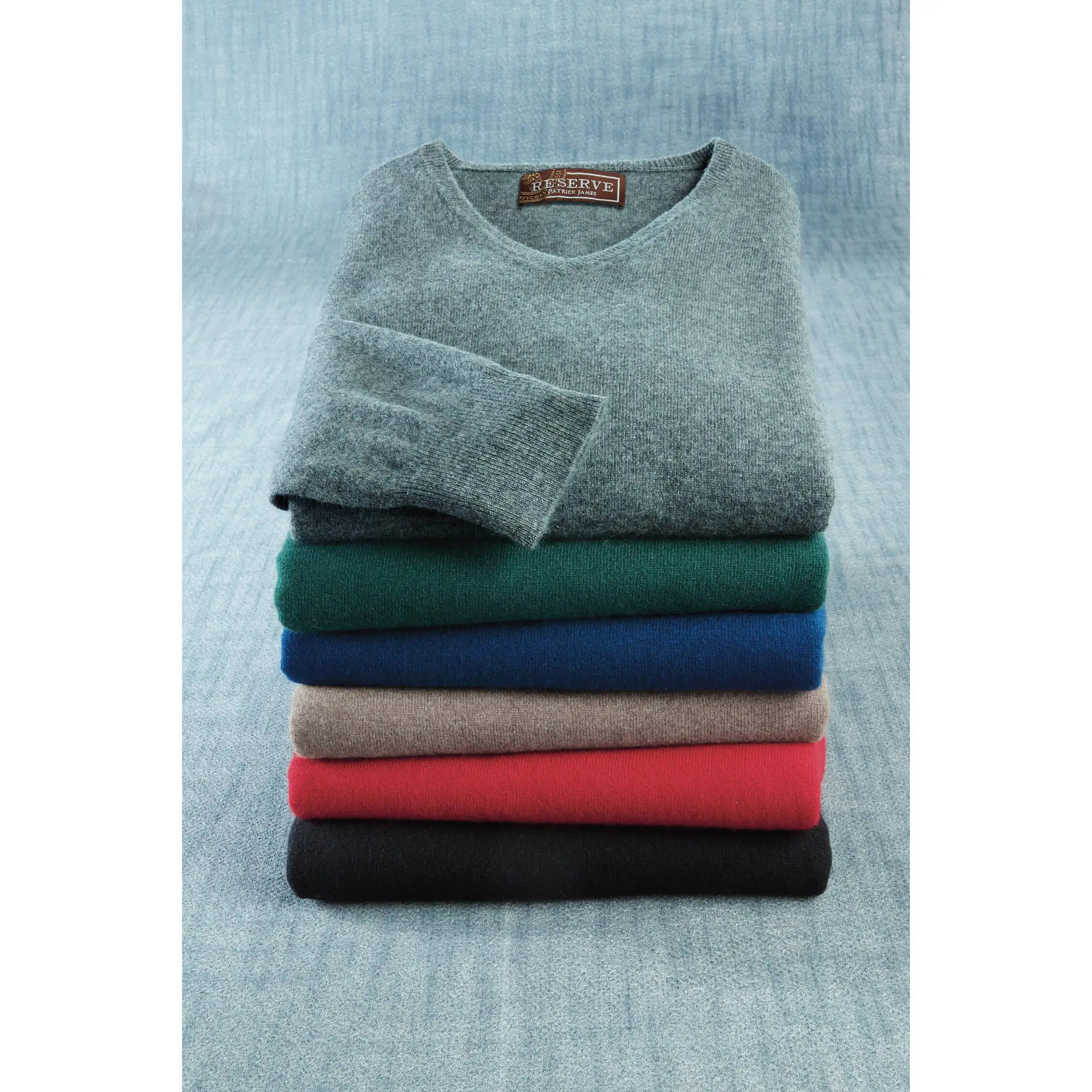 V-Neck Cashmere Sweater, Plain Fitted Long Sleeve 2 Ply Knit Tops for Female, Classic Minimalist Autumn Style, Modest, Ribbed Fit, Cuff Details