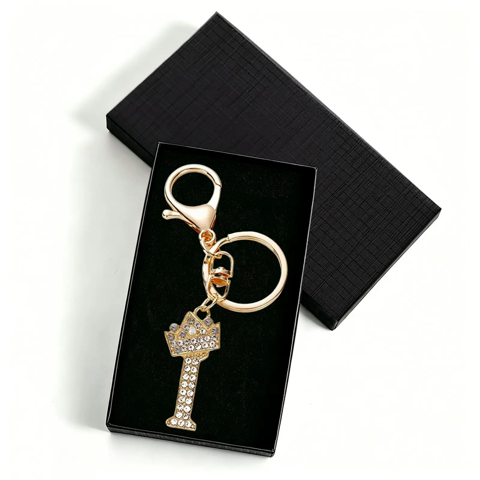 Women's Gold Letter I Chain-Attached Keychain - Sparkling Crystal Crown A-Z Alphabet Charm, Bag Charm for Women, Ideal Gift for Mom & Bestie, Keychains For Women, Charms Keychains