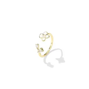 Floral Finesse Ring