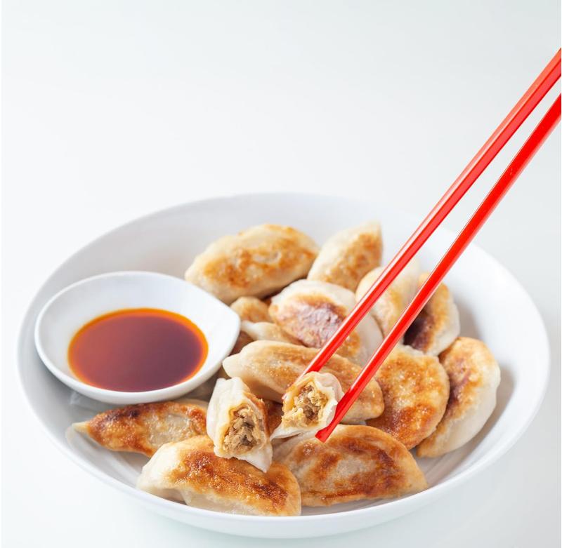 Dumpling Daughter - Spicy Sweet Soy - Brown Sugar Sweetened Dumpling Sauce Balanced with Spicy Chili Oil (8 Fl Oz, Ginger Soy)