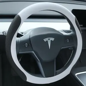 Leather Steering Wheel Cover for Tesla Model 3/Y 2016-2026 Juniper/Highland, Non-Slip Breathable Tesla Model 3/Y Steering Wheel Protector,White Winter Plush Car Steering Wheel Cover