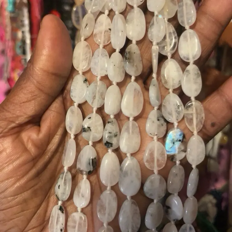 8 mm White moonstone