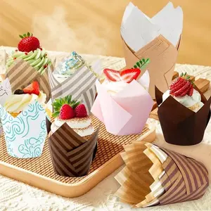 150pcs Christmas Oil-Proof Cupcake Liners, High-Quality Paper, Food-Safe Material, Standard Size, Ideal for Baking & Parties