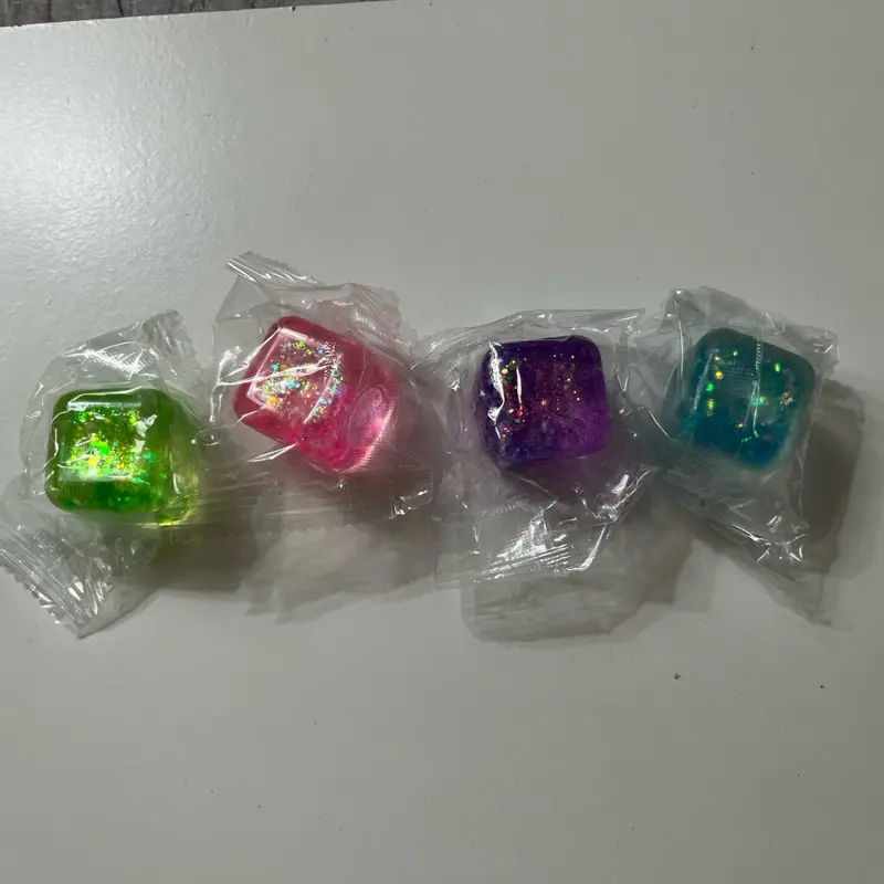 Mini Sugar Cube Squishy, Soft Stress Relief Toy for Kids, Slow Rising Sensory Fidget Accessory