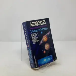 USED-Astrocycles: How to Make the Major Planetary Cycles Work for You by Vivian B. Martin (Unknown)