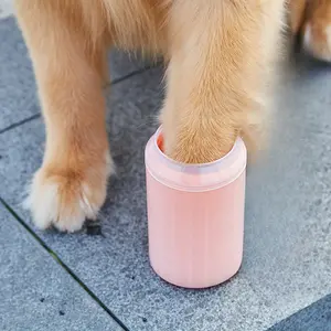 1pc Dog Paw Cleaner Cup Soft Silicone Combs Portable Outdoor Pet towel Foot Washer Paw Clean Brush Quickly Wash Foot Cleaning Bucket