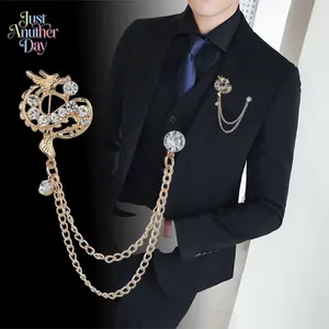 Men's Metal Chain Tassel Brooch, Rhinestone Wing & Dragon Design Lapel Pin, Versatile Suit & Tuxedo Accessory for Formal & Casual Outfits