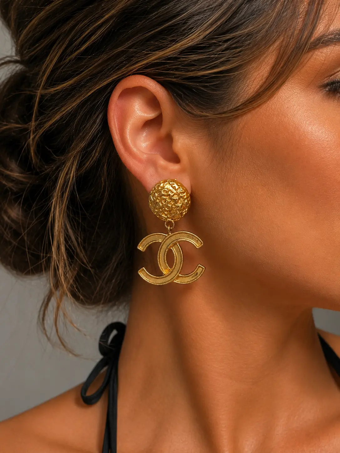 Pre-owned Chanel CC Gold Dangle Earrings 1995
