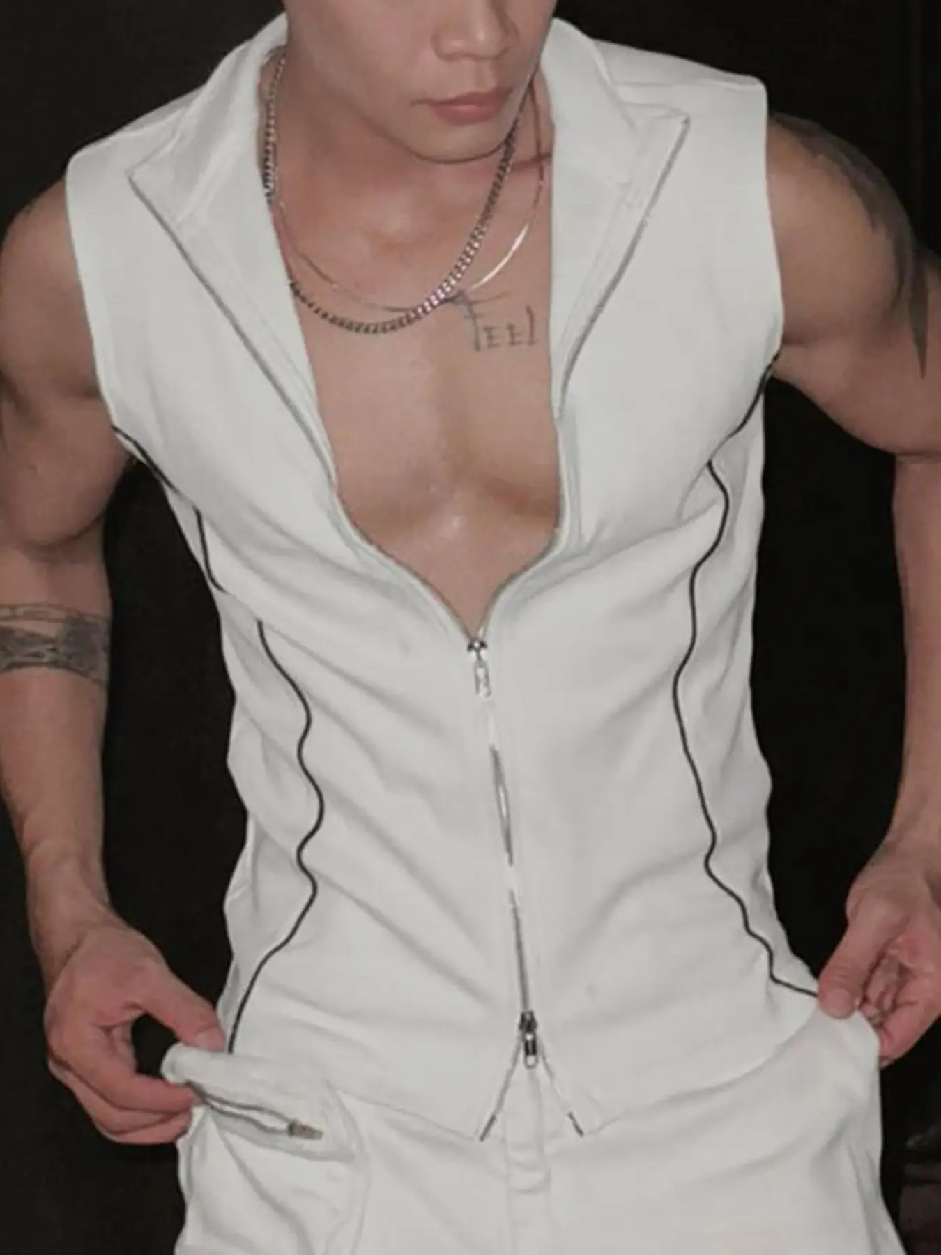 INCERUN Men's Deconstructed Zipper Solid Color Casual Vest, Stylish and Comfortable, Perfect for Daily Wear, Fashionable Men's Clothing