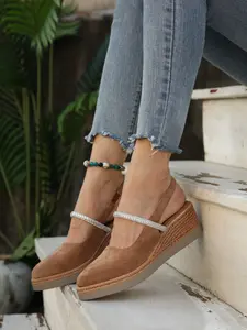 Elegant Classy Women's Mary Jane Sandals, Casual Mid-Chunky Heel and Slip-Resistant Closed Design, PU Upper and Durable Rubber Sole for All-Season Comfort